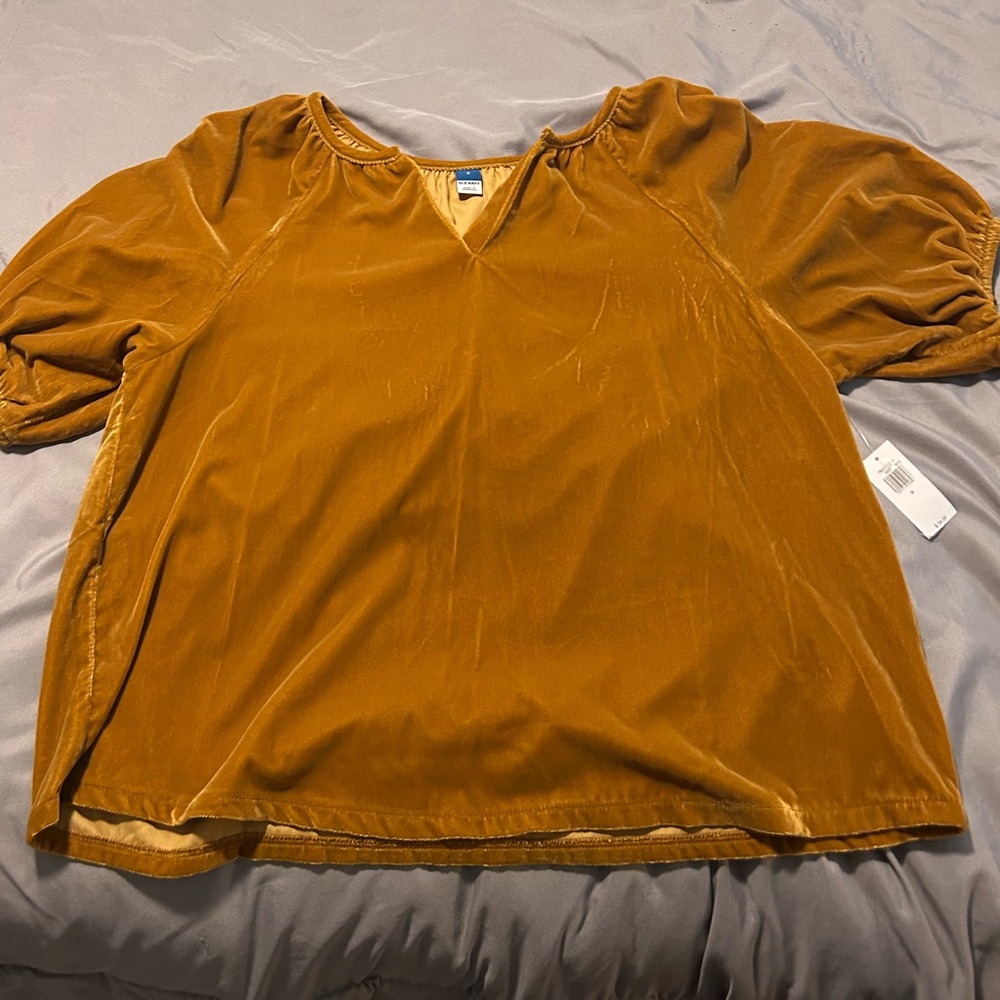 Old Navy Women's Golden Blouse